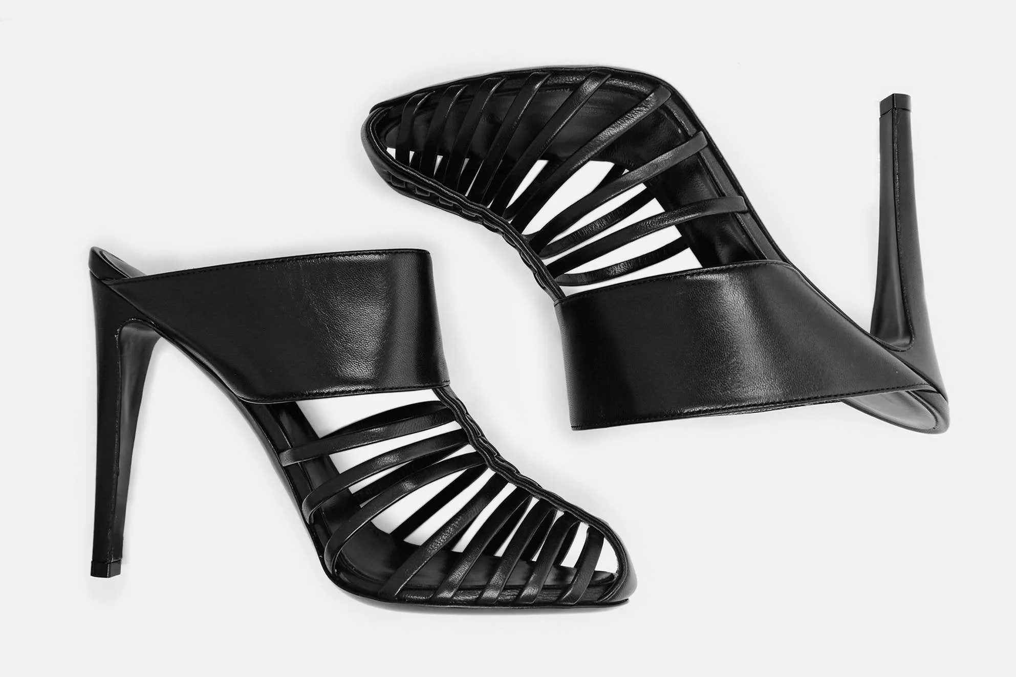 Capello Strappy Mule Sandal - Black