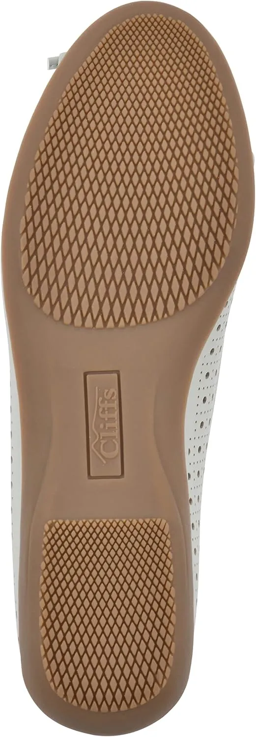 CLIFFS BY WHITE MOUNTAIN Women's Cheryl Cushioned Ballet Flat