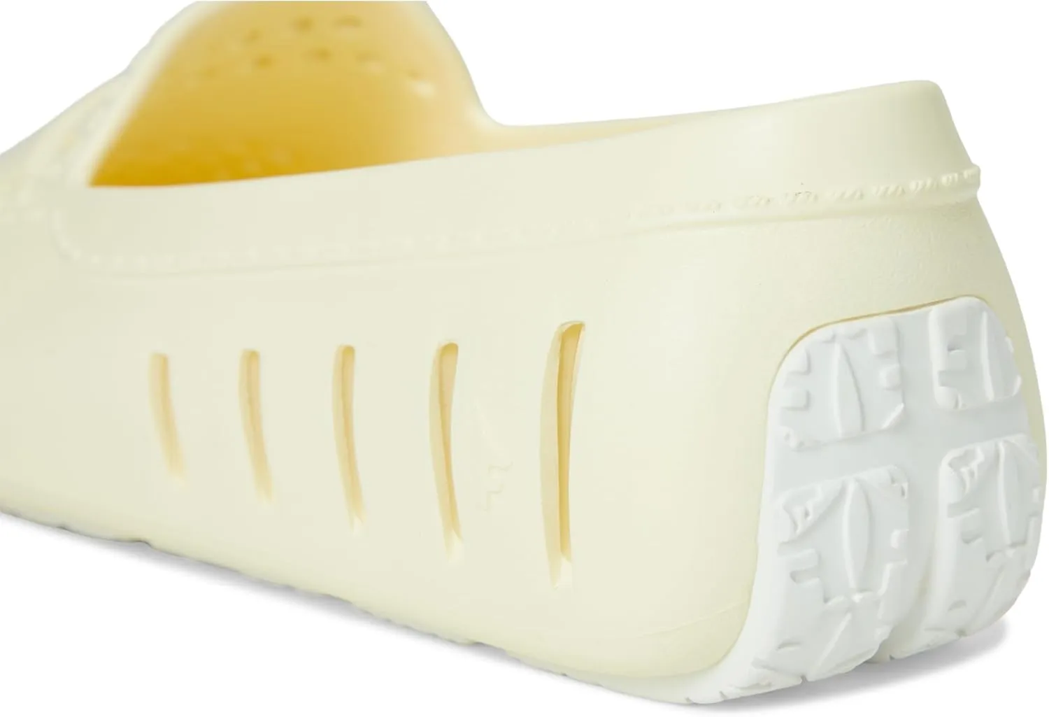 Floafers Women's Posh Driver 2.0 Loafer