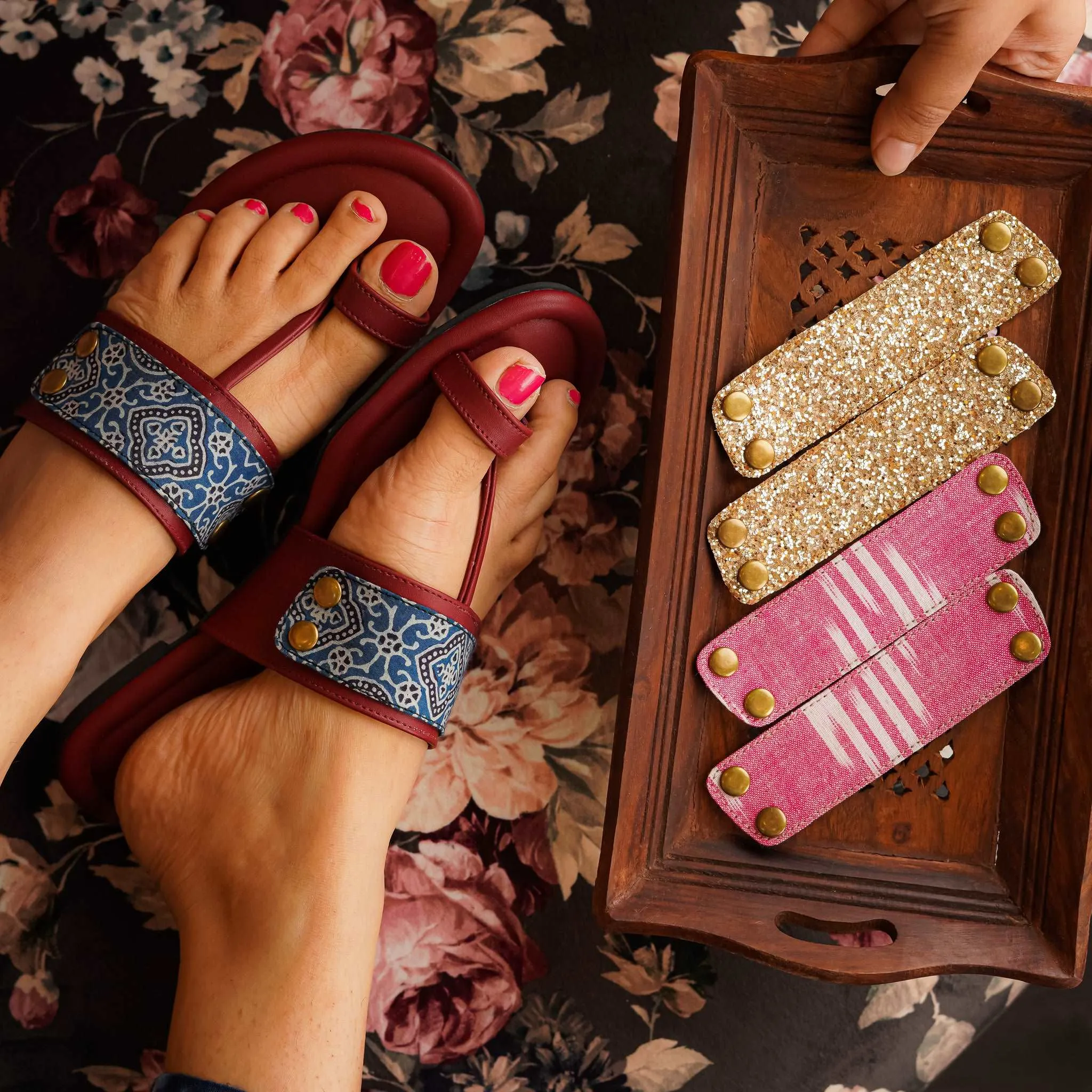 Kolas - Wine Kolhapuri Chappal with Changeable Straps