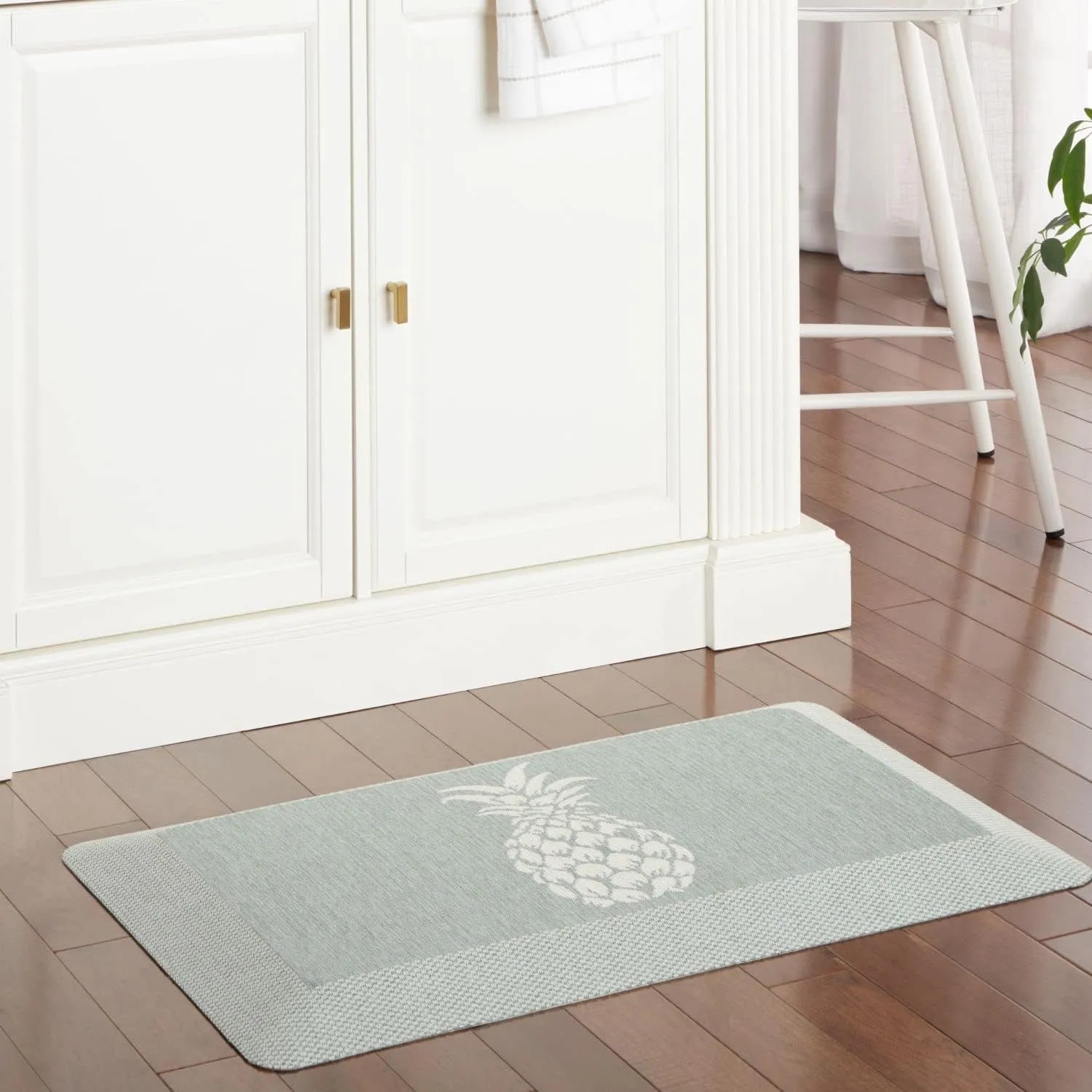 Martha Stewart Aloha Modern Pineapple Anti-Fatigue Air-Infused Kitchen Mat, Mint Green, 19.6"x32"