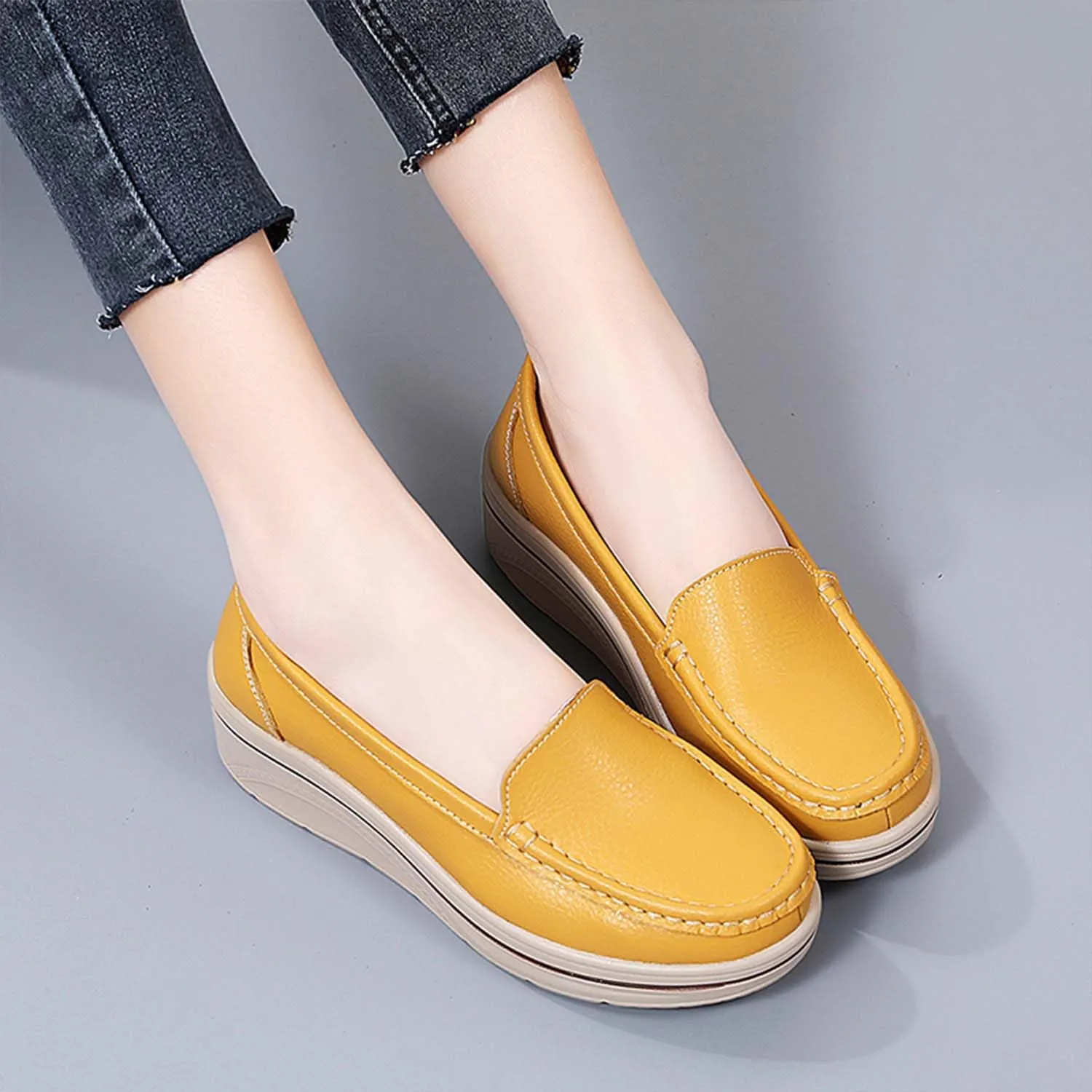 MEBAMY Women's Thick Sole Slip-On Loafers Comfortable Arch Support Casual Thick-Soled Casual Shoes Non-Slip Low-Top Loafers Shoes for Women Black