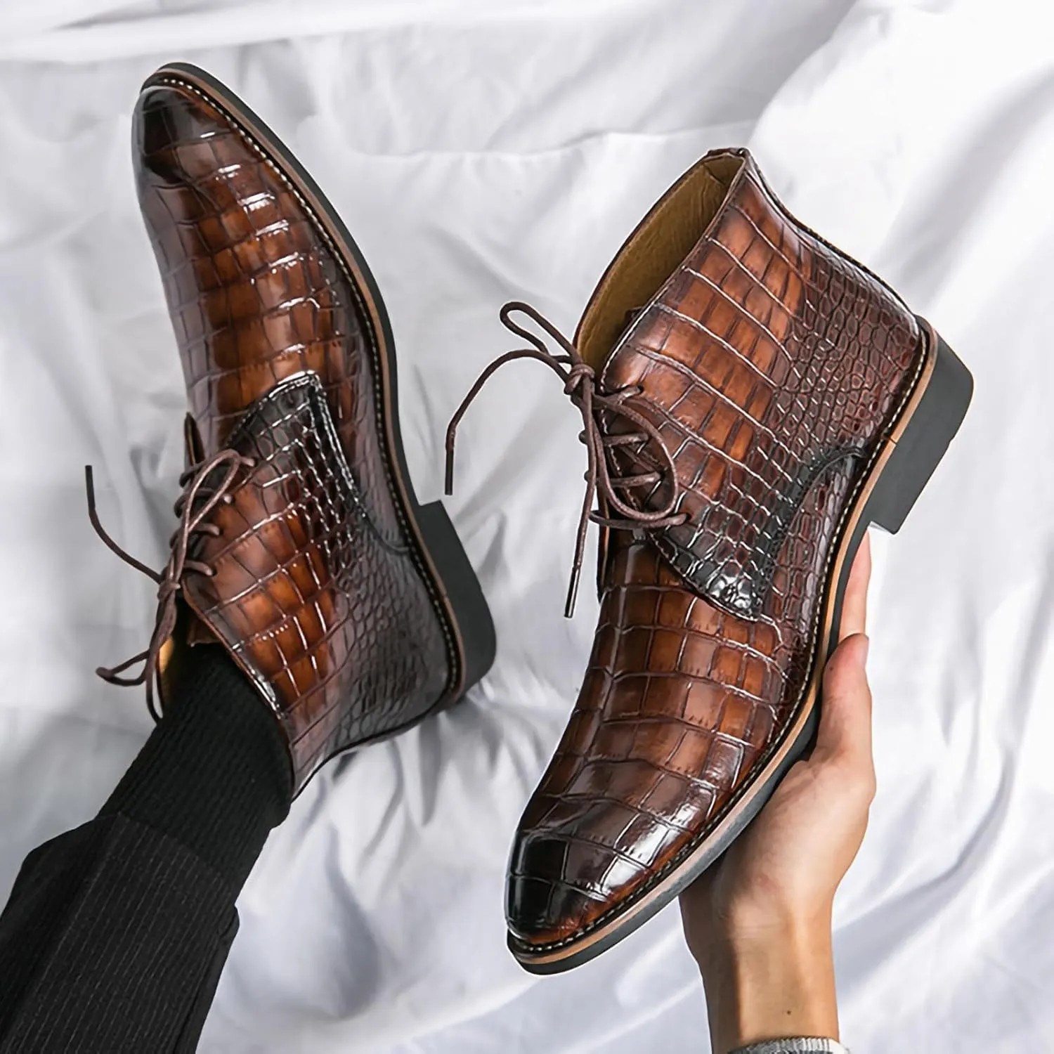 Men's Lace Up Oxford Dress Boots PU Leather Crocodile Pattern Chukka Ankle Boots