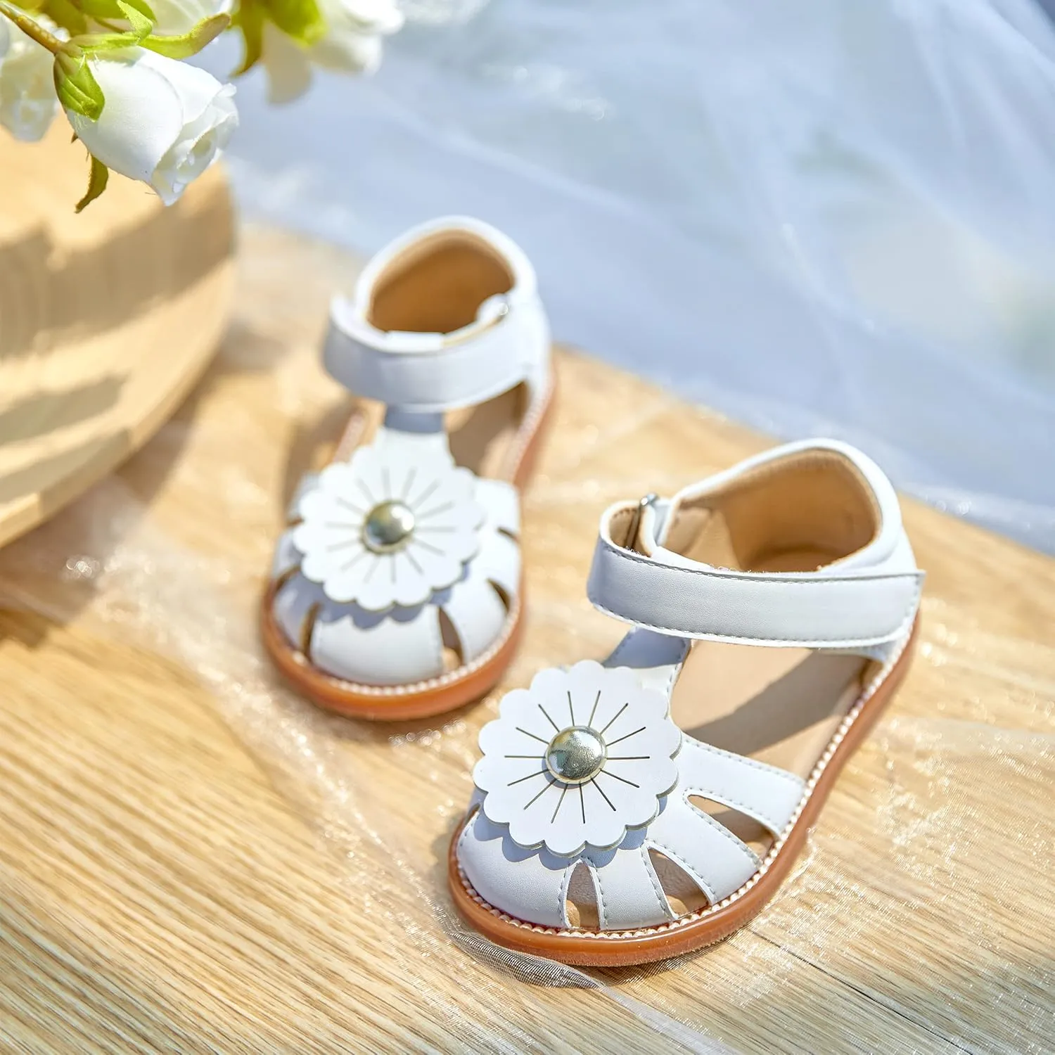 Otter MOMO Girls Open Toe Princess Flat Sandals with Comfort Sole Summer Sandals