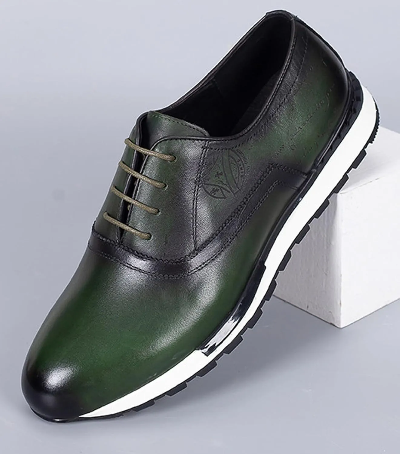 Santimon Men's Genuine Leather Wingtip Oxford Dress Shoes - Classic Brogue Business Formal Shoes for Wedding, Office- Comfortable Cushioned Insole