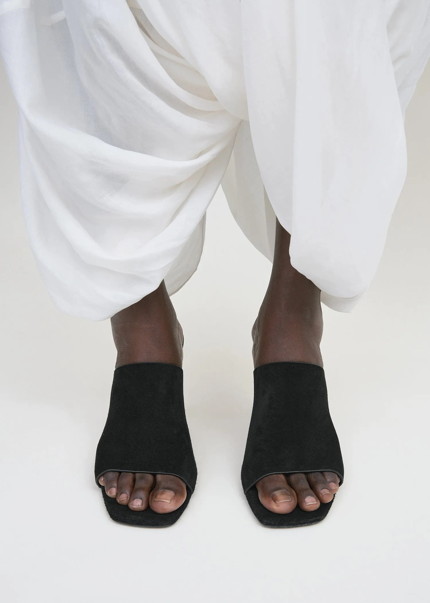 Velour-leather bandeau mules black