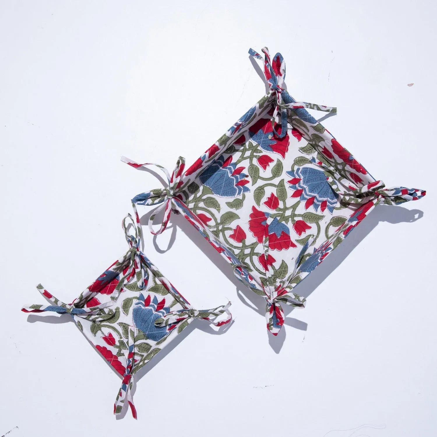 White and Red Blockprinted Foldable Tray